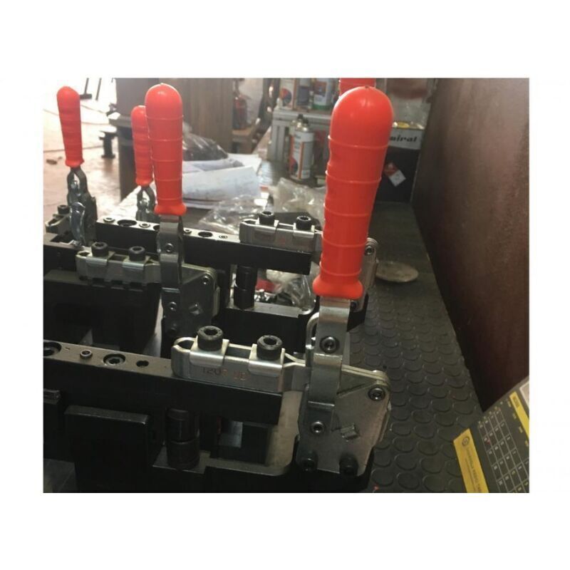 Vertical Base Clamp Vertical Connection Element 1104 D-L